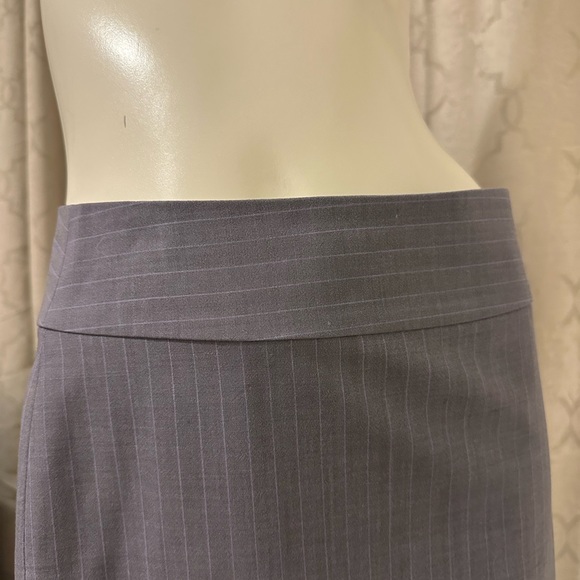Banana Republic Suit Skirt - Picture 4 of 7